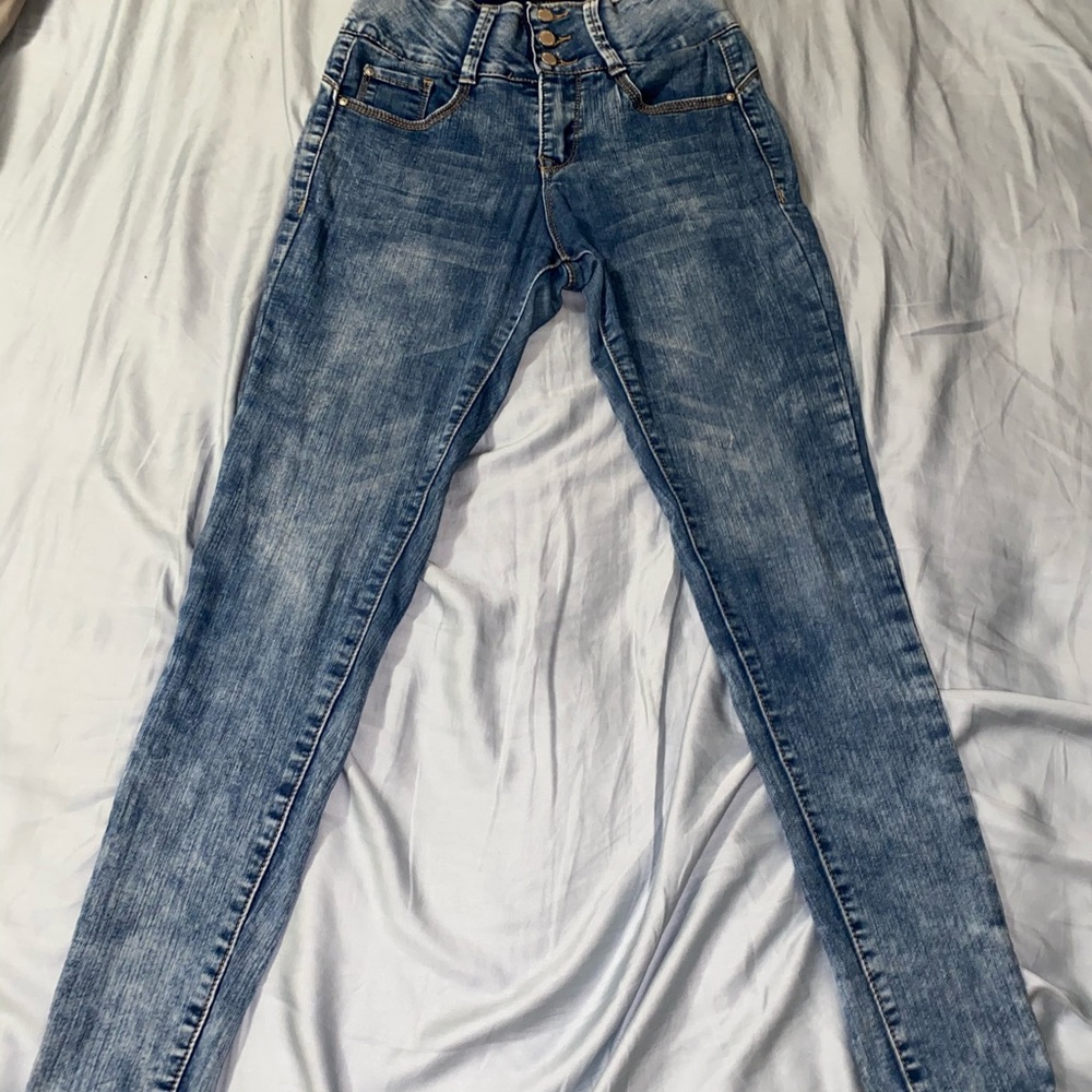 Almost Famous Skinny Jean
